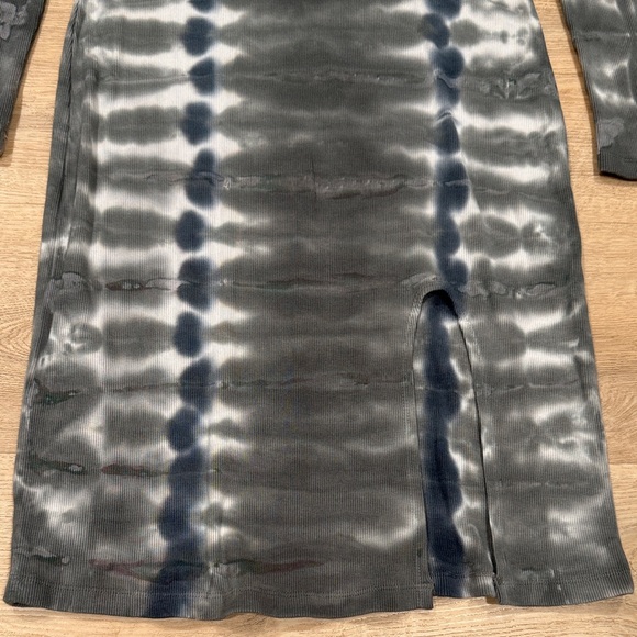 Young Fabulous & Broke Dax Ribbed Tie Dye Bodycon Midi Dress - Picture 5 of 10